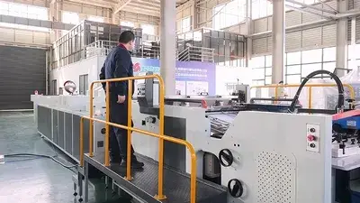Автоматическая линия трафаретной печати с УФ‑сушкой