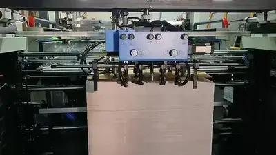 Линия трафаретной печати с голографическим эффектом